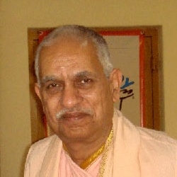 Swami Maheshananda